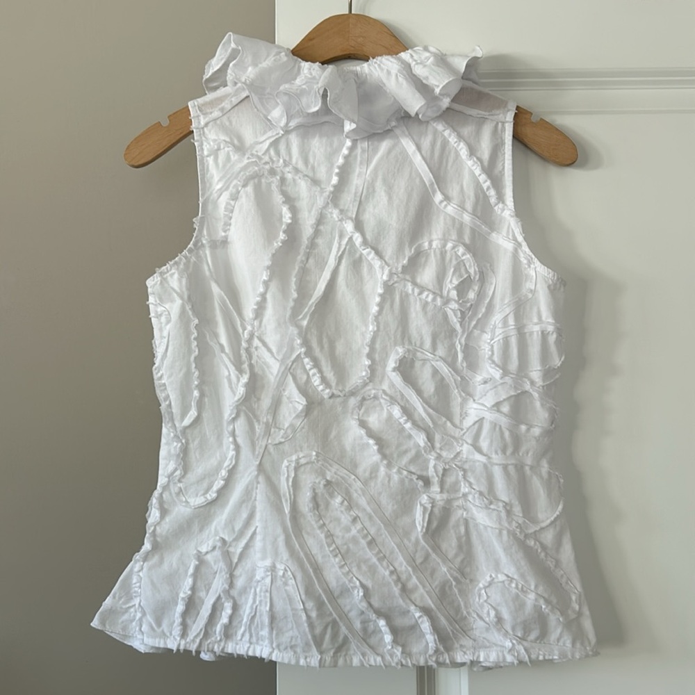 Sexy Boston Proper Lacy Ruffle Blouse w 2-Way Front Zipper Size 4 w MEASUREMENTS - Picture 6 of 12